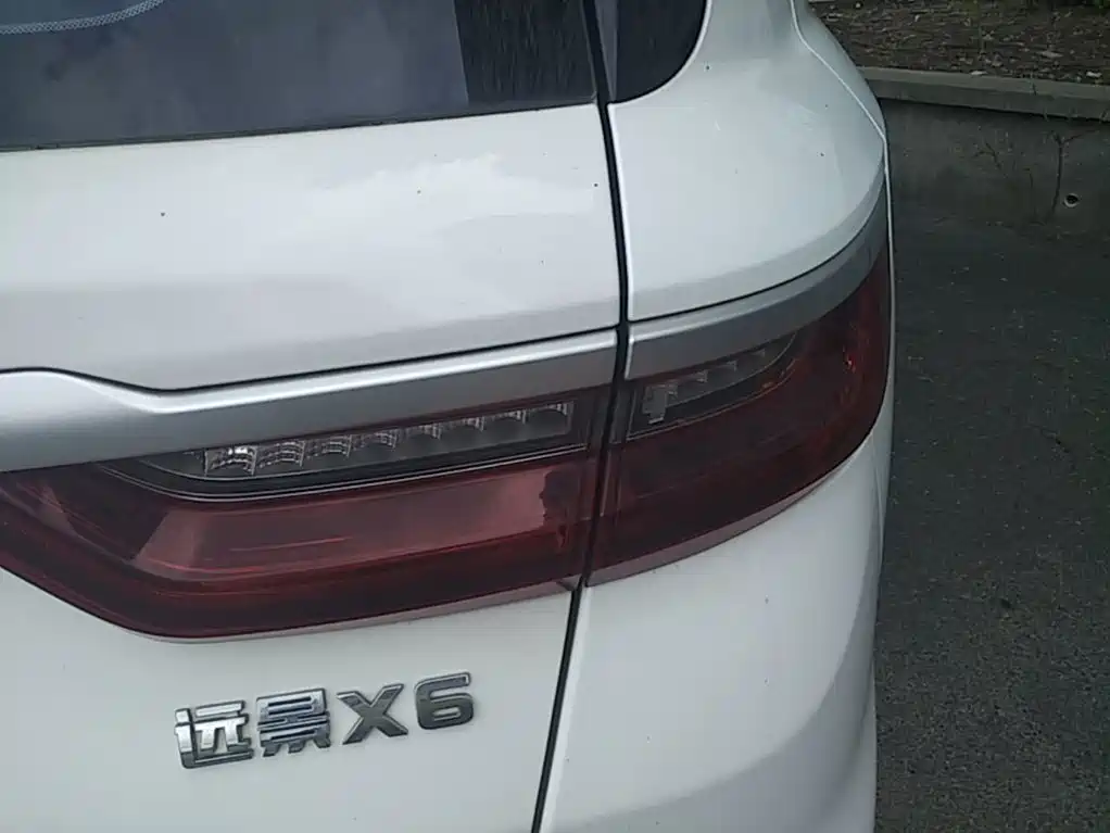 Geely Vision X6 — миниатюра 8