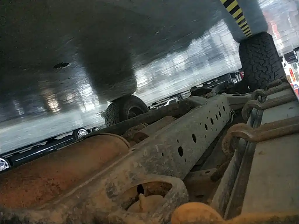 212 212 T01 — миниатюра 22