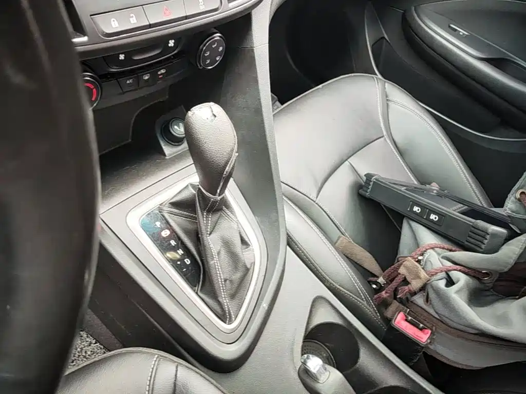 Buick Excelle — миниатюра 14