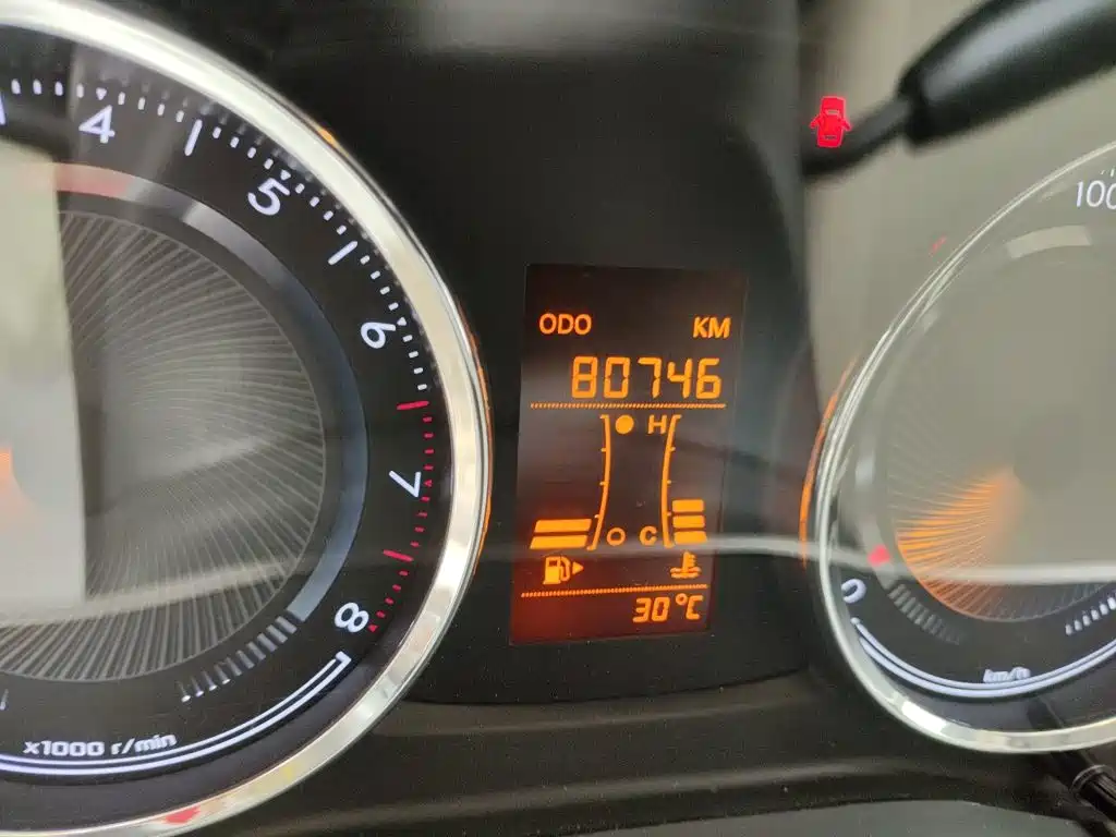 Chevrolet Sail — миниатюра 13