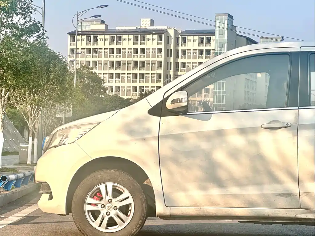 CHANGAN OLIWEI EV