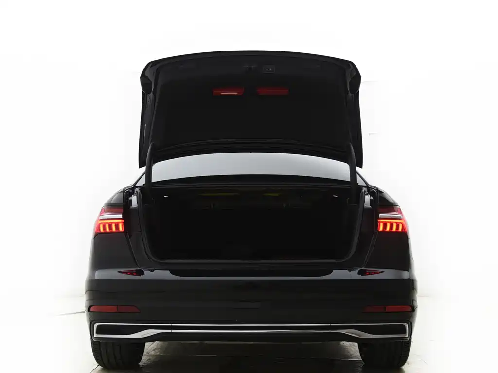 Audi A6L — миниатюра 10