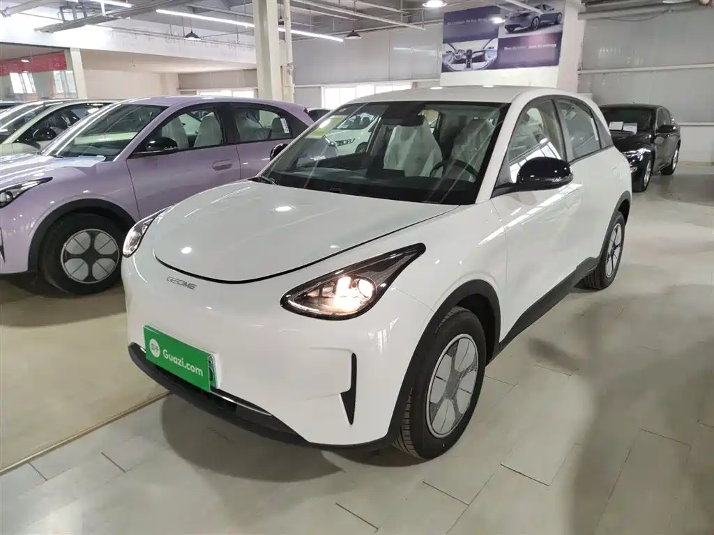 2026 Geely Xingyuan - zdjęcie 1 z 25