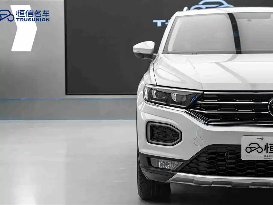 VOLKSWAGEN T ROC EXPLORING SONGS