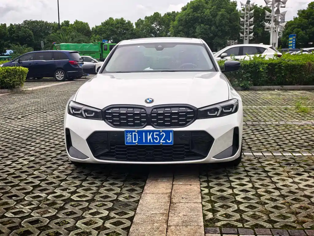 BMW 3 Series — миниатюра 2