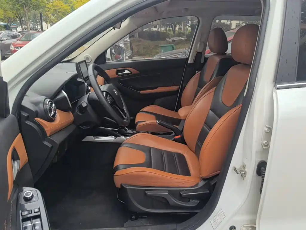BAIC Senova X35 — миниатюра 15