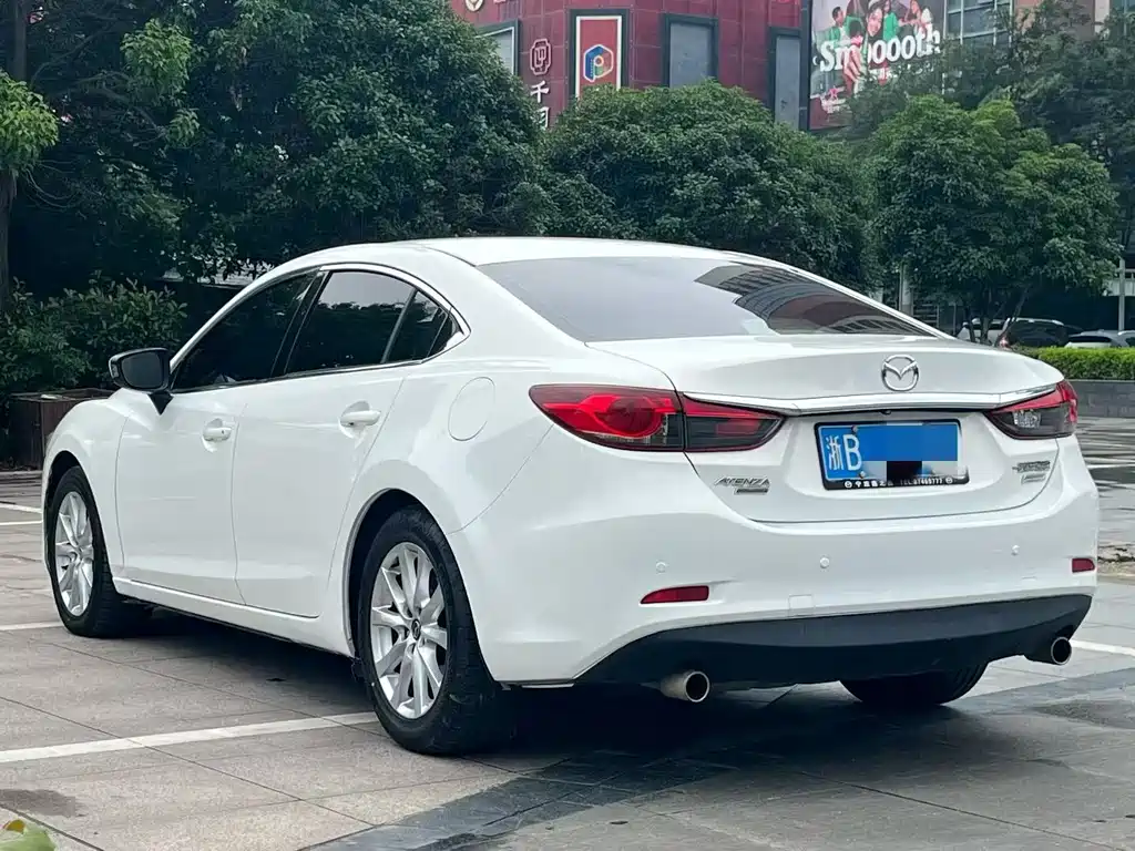 Mazda Atenza — миниатюра 7