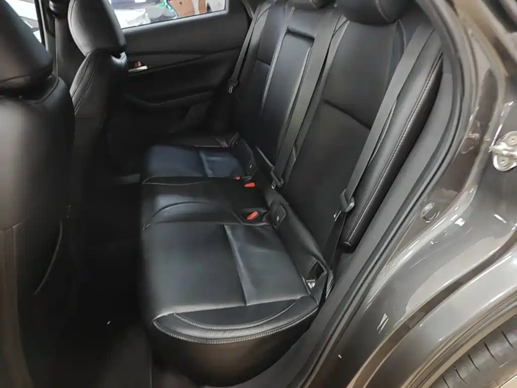 Mazda CX-30 — миниатюра 17