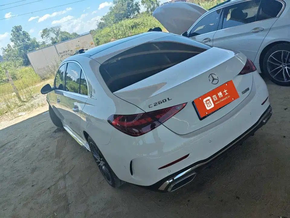 Mercedes-Benz C-Class — миниатюра 3