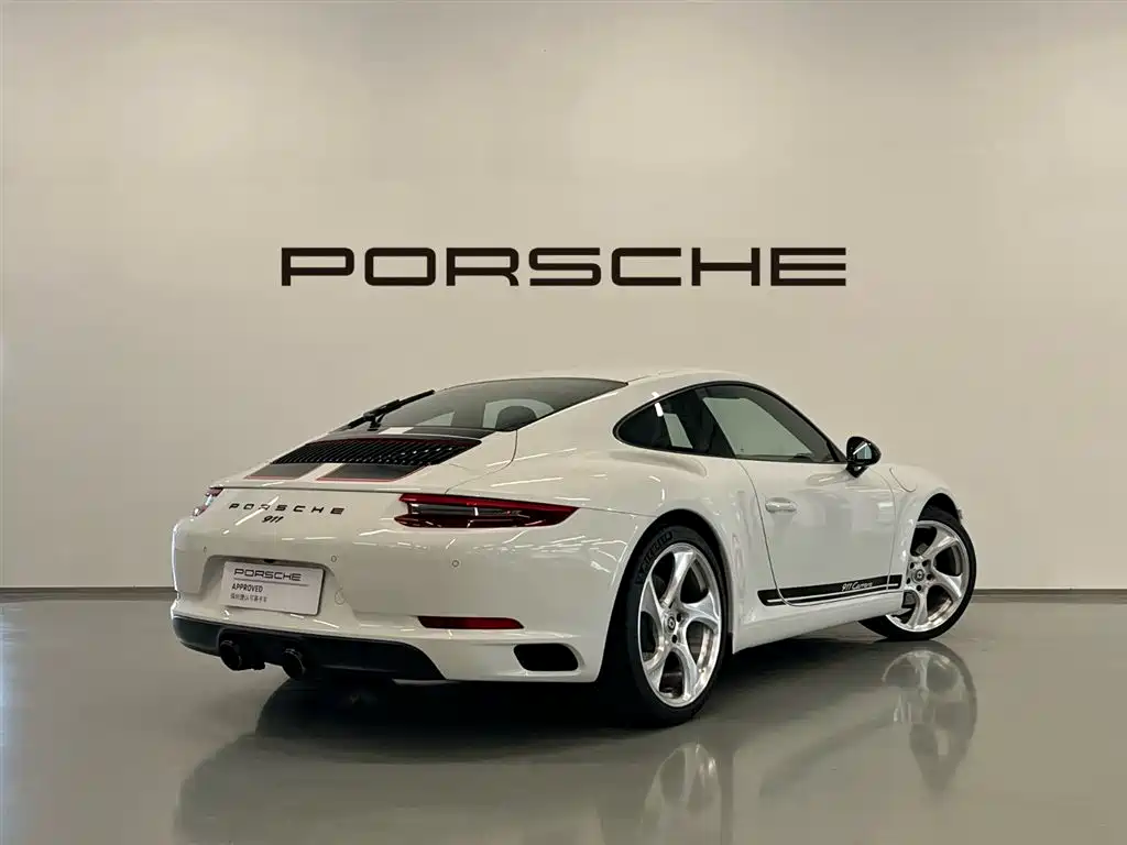 Porsche 911 2018 15