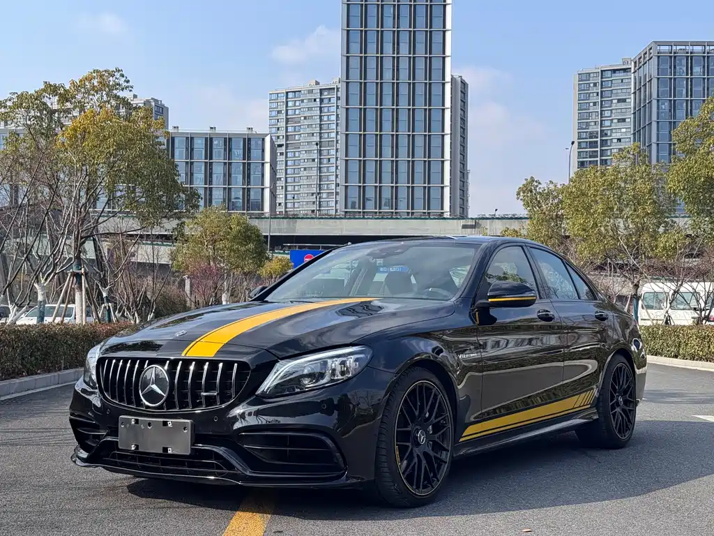 MERCEDES-BENZ C CLASS AMG