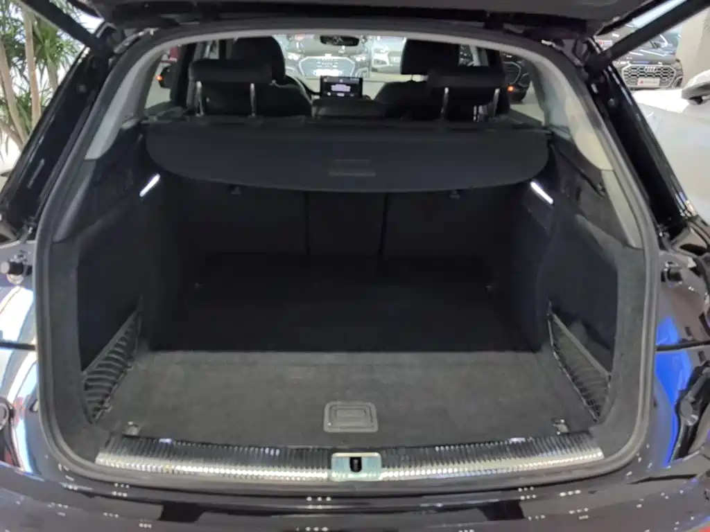 Audi Q5L — миниатюра 19