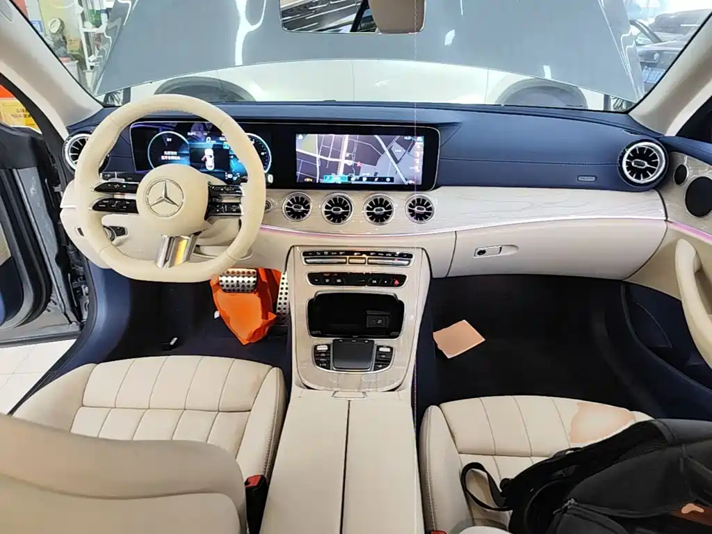 Mercedes-Benz E-Class (Import) — миниатюра 10