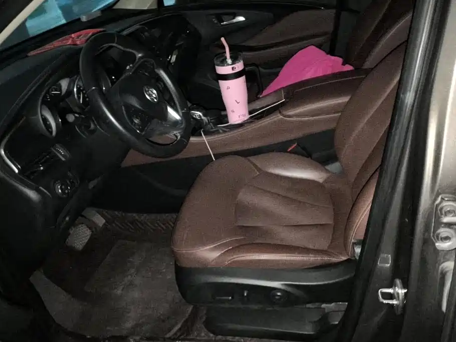 Buick Envision Plus — миниатюра 9