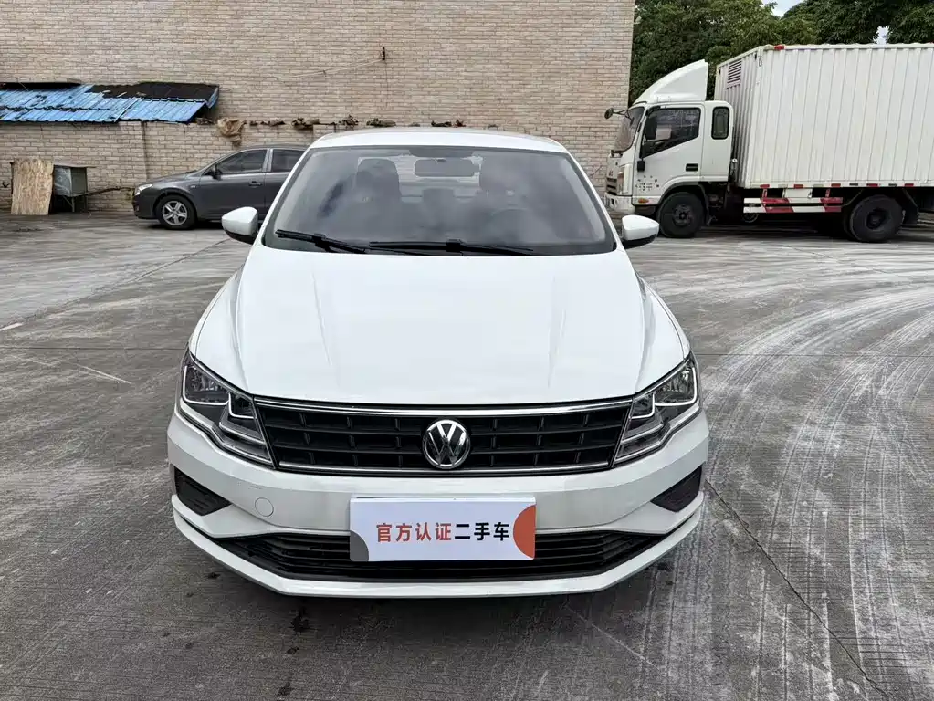 Volkswagen Jetta — миниатюра 2