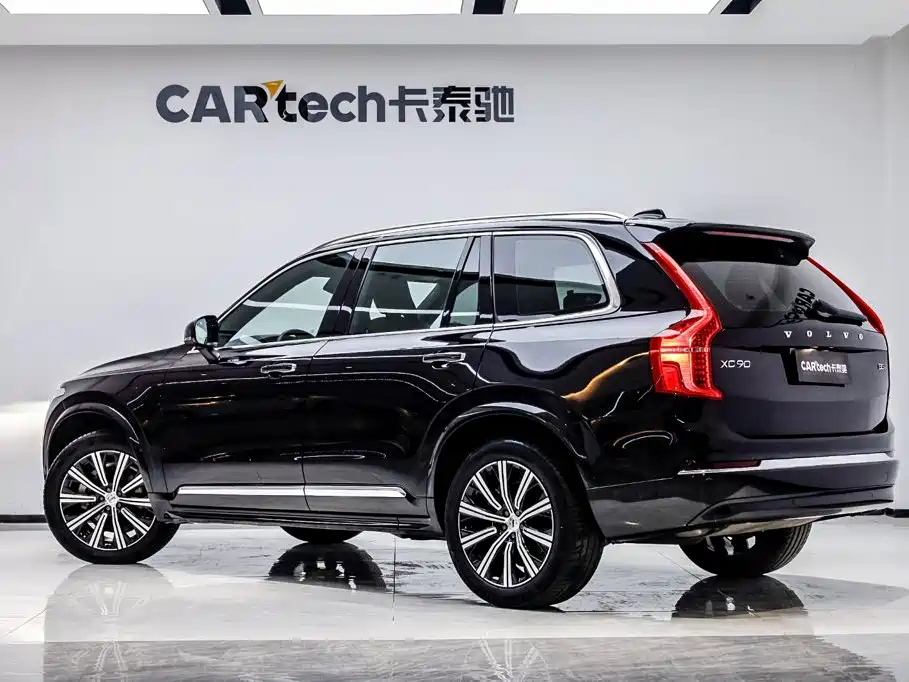 Volvo XC90 — миниатюра 4