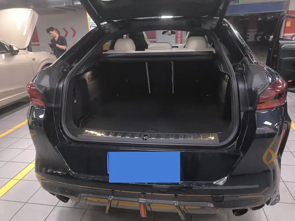 BMW X6 M — миниатюра 6