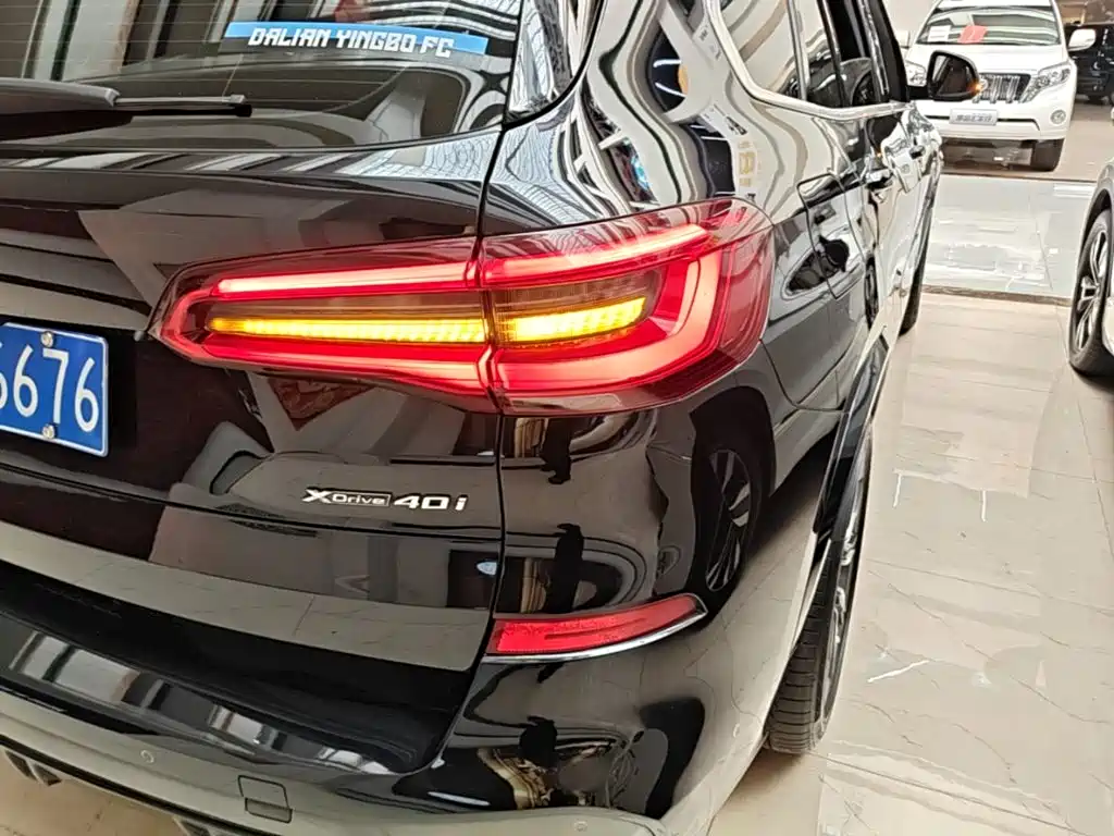 BMW X5 (Import) — миниатюра 8