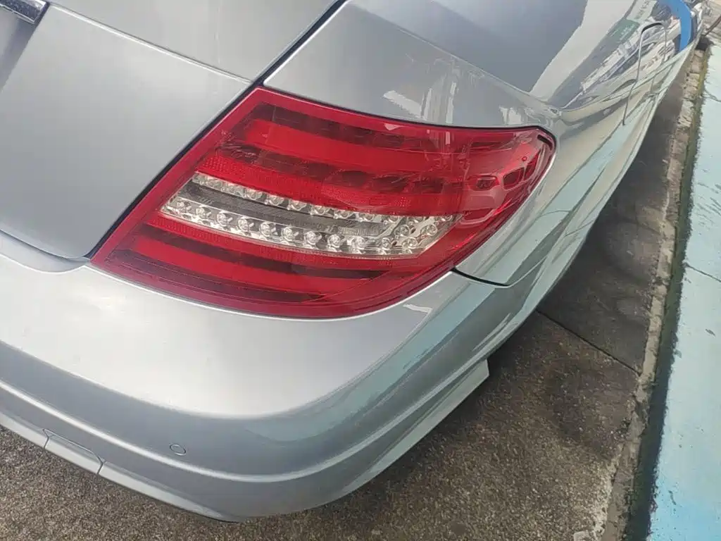 Mercedes-Benz C-Class (Import) — миниатюра 8