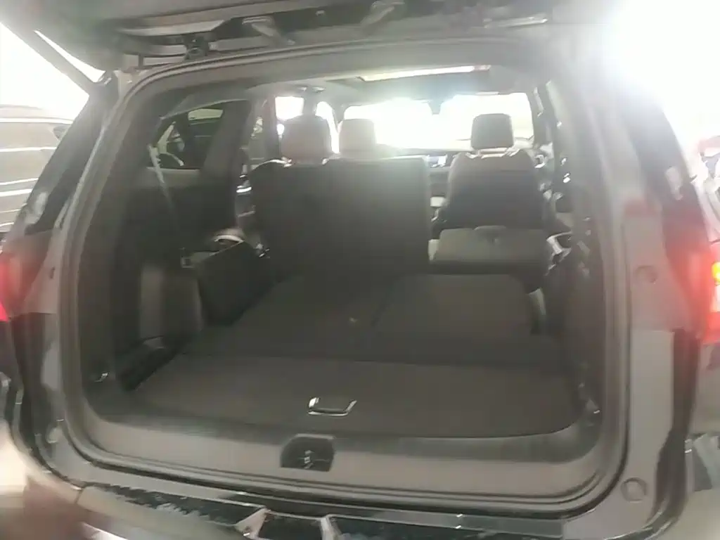 Buick Enclave — миниатюра 19
