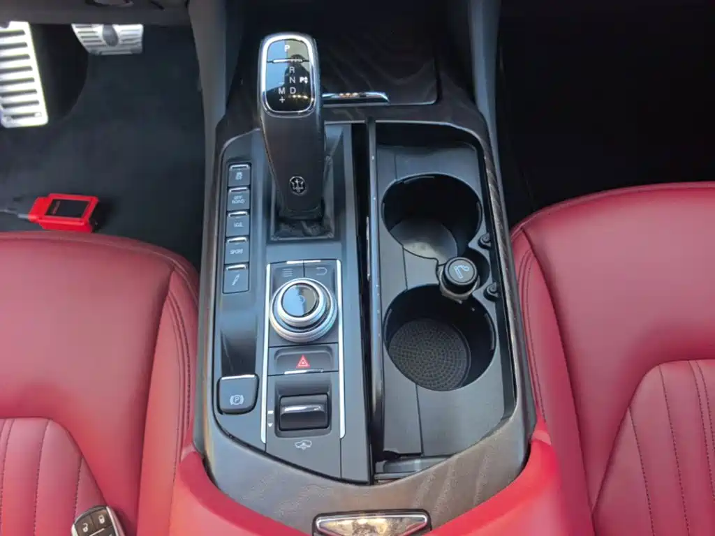 Maserati Levante — миниатюра 14