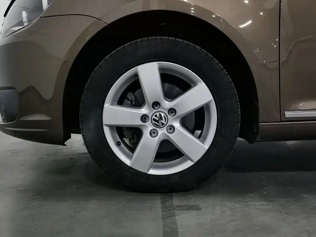 Volkswagen Touran — миниатюра 17