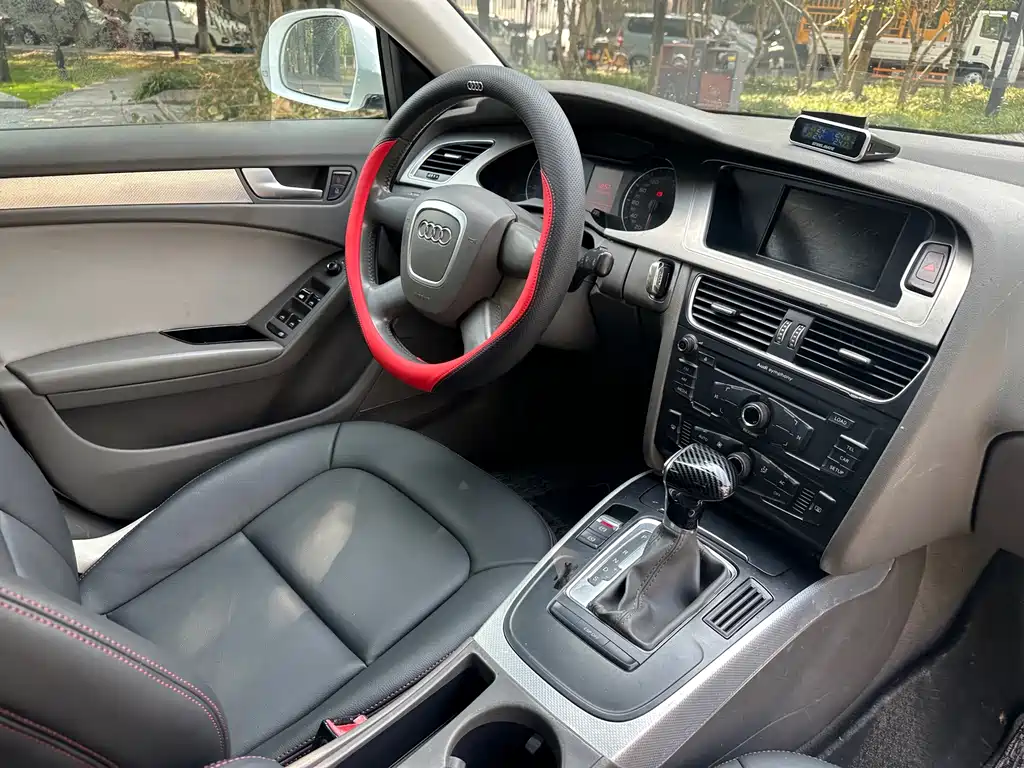 Audi A4L — миниатюра 17