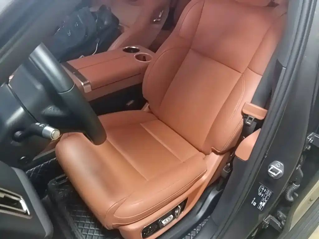 Li Auto Li L8 — миниатюра 15