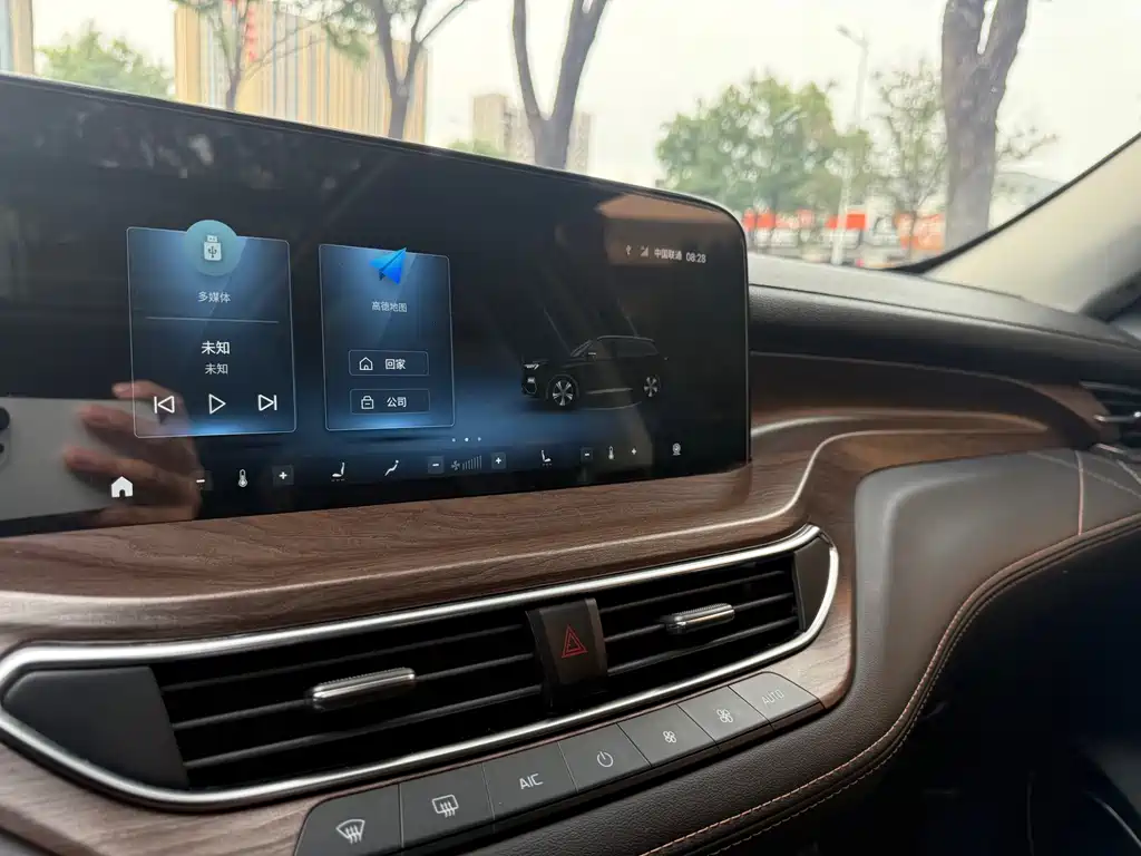 Ford Equator — миниатюра 17