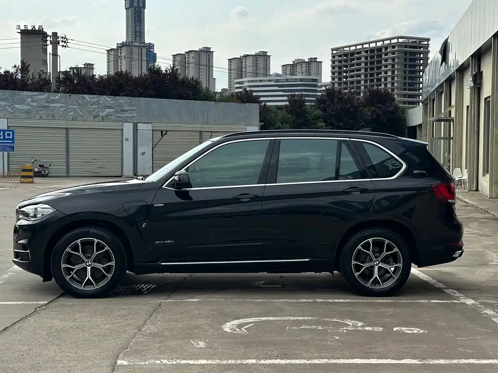 BMW X5 New Energy (Import) — миниатюра 4