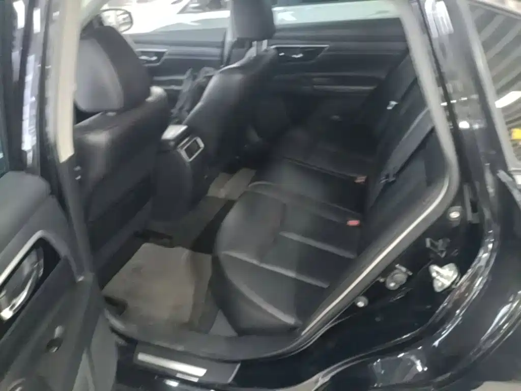 Nissan Teana — миниатюра 17