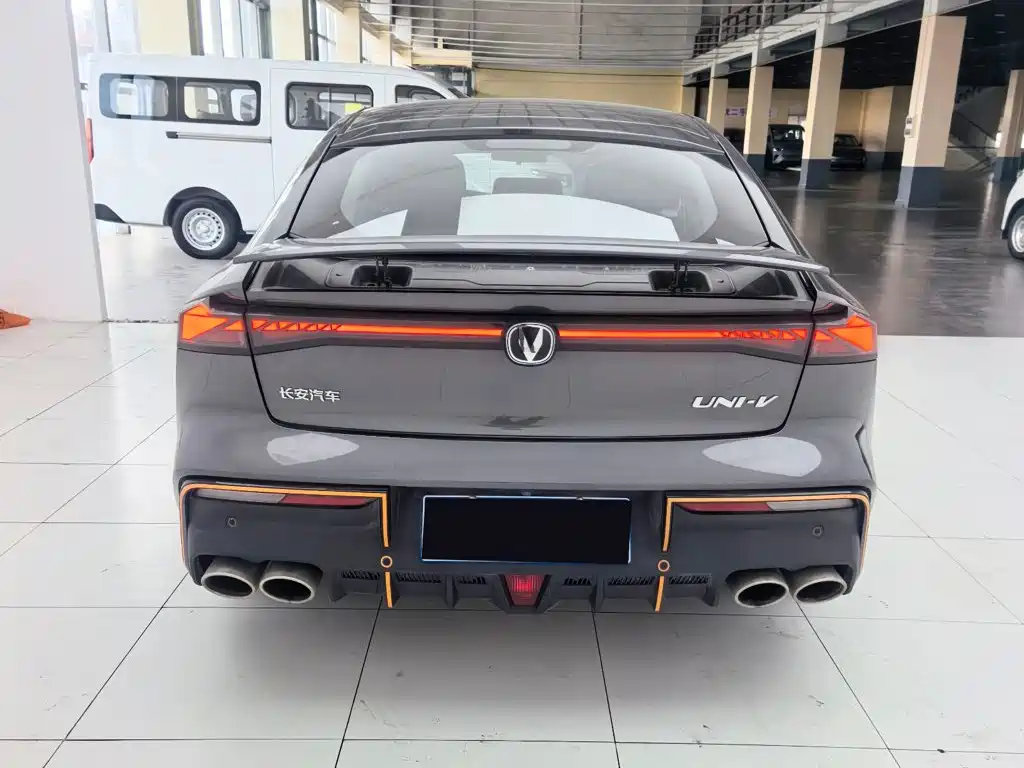 Changan UNI-V — миниатюра 8