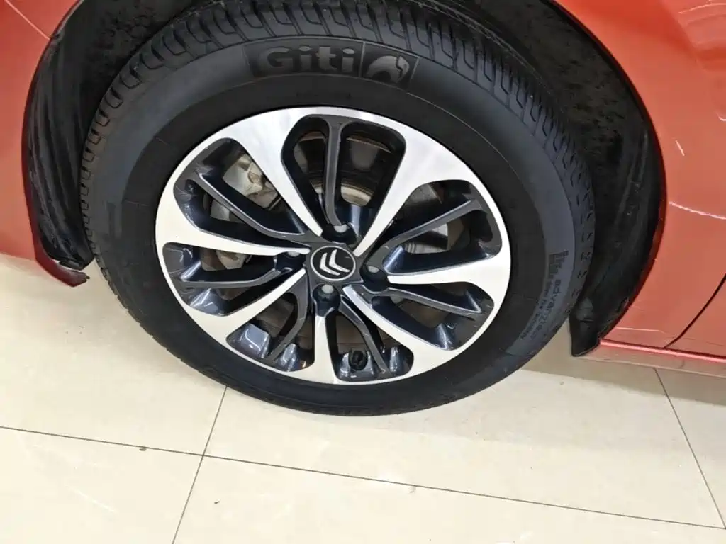Citroen C4L — миниатюра 23