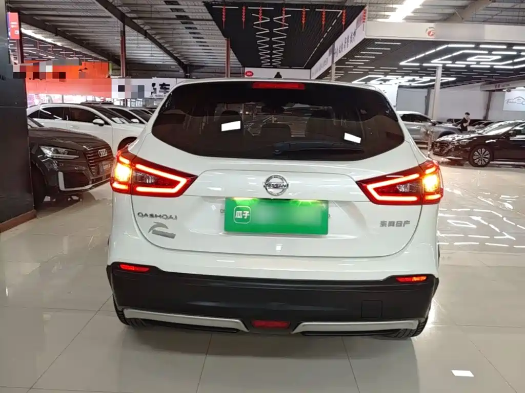 Nissan Qashqai — миниатюра 6