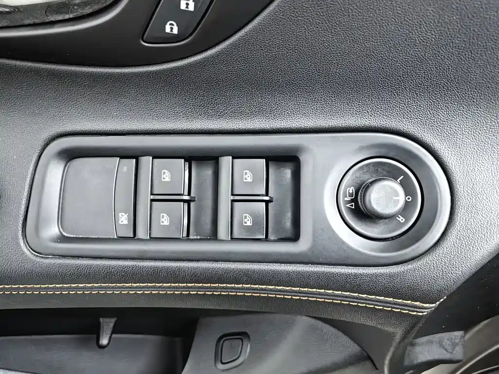 Buick LaCrosse — миниатюра 9
