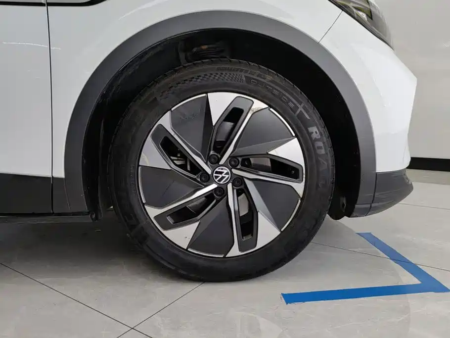 Volkswagen ID.4 Crozz — миниатюра 6