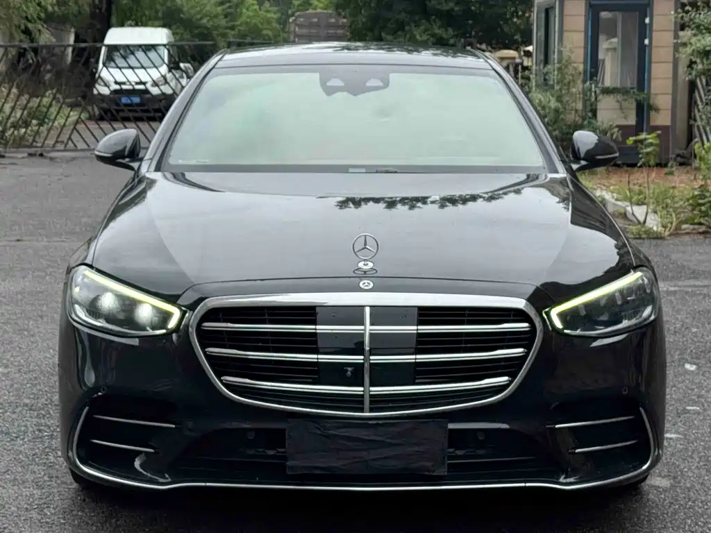 Mercedes-Benz S-Class 2022