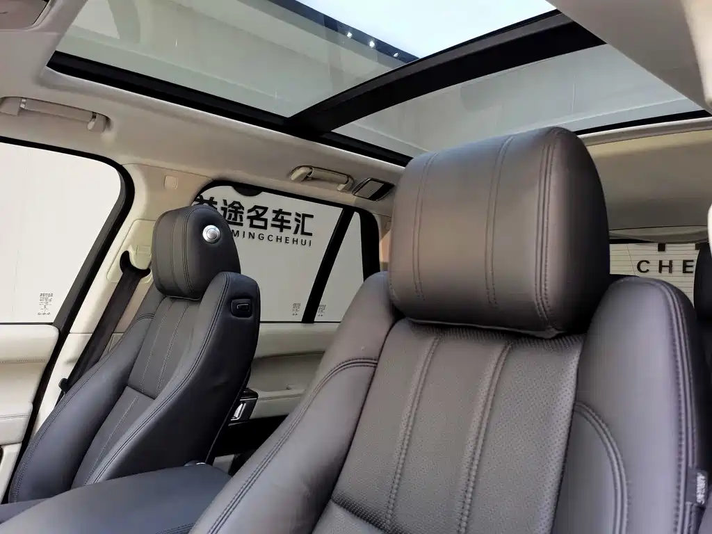 Land Rover Range Rover — миниатюра 6