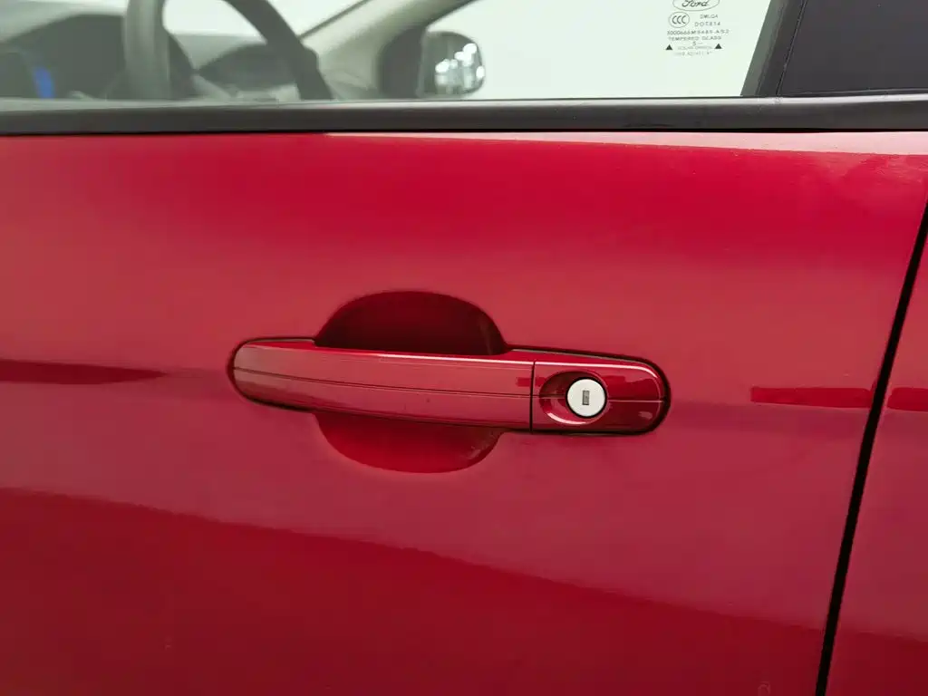 Ford Focus — миниатюра 18