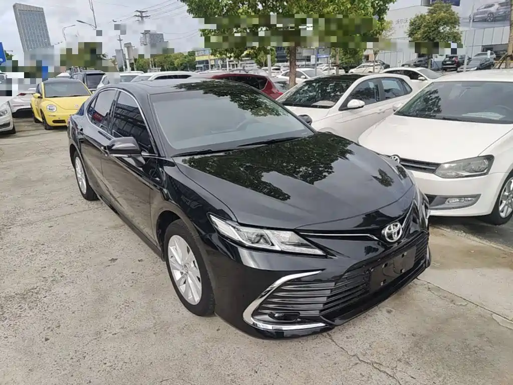 Toyota Camry — миниатюра 4