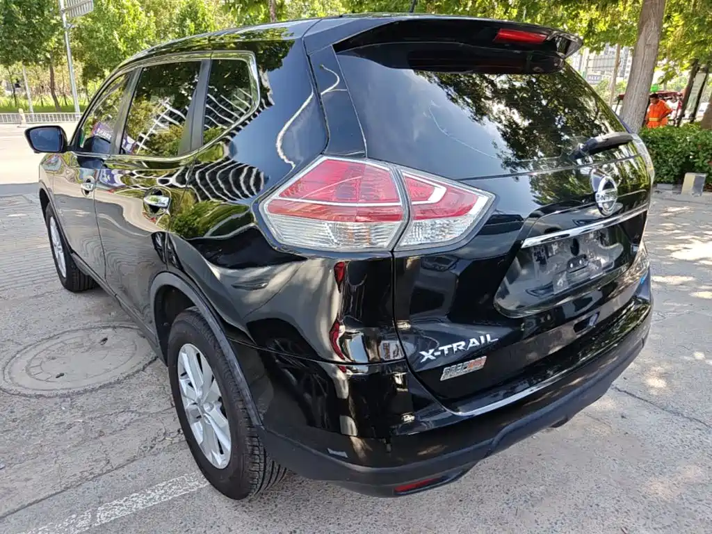 Nissan X-Trail — миниатюра 5