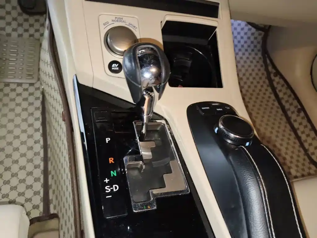 Lexus ES — миниатюра 15