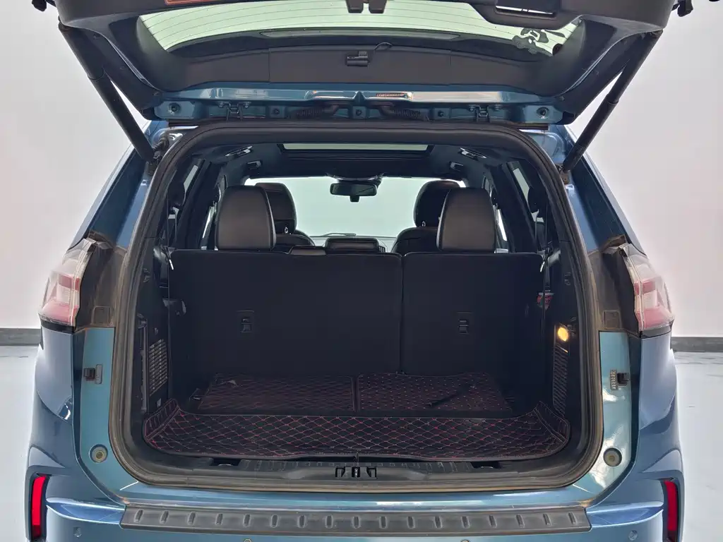Ford Edge — миниатюра 14
