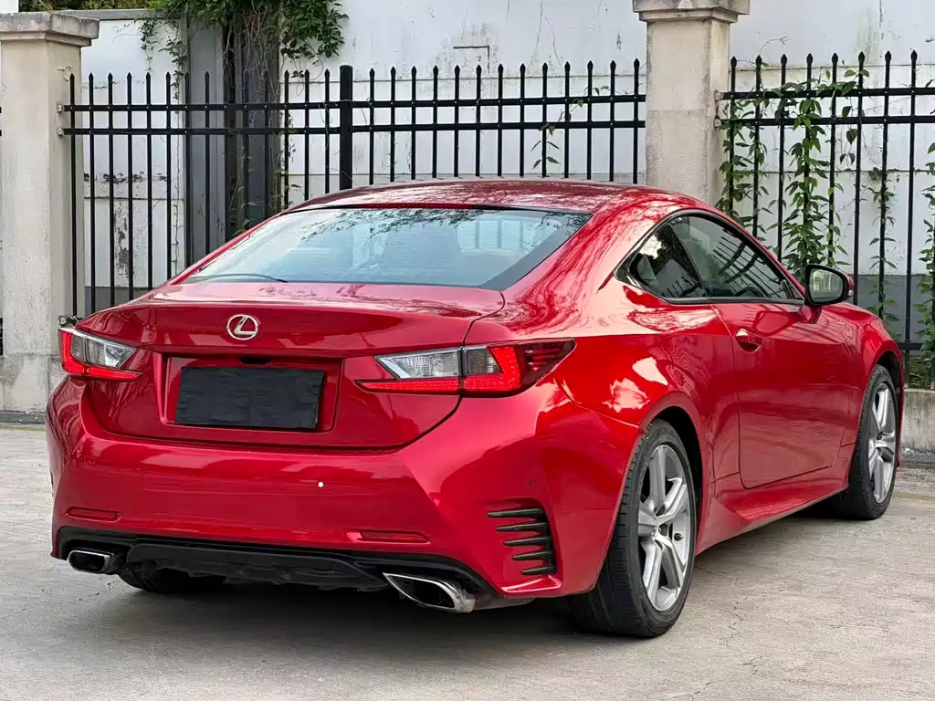 Lexus RC 2016 200t