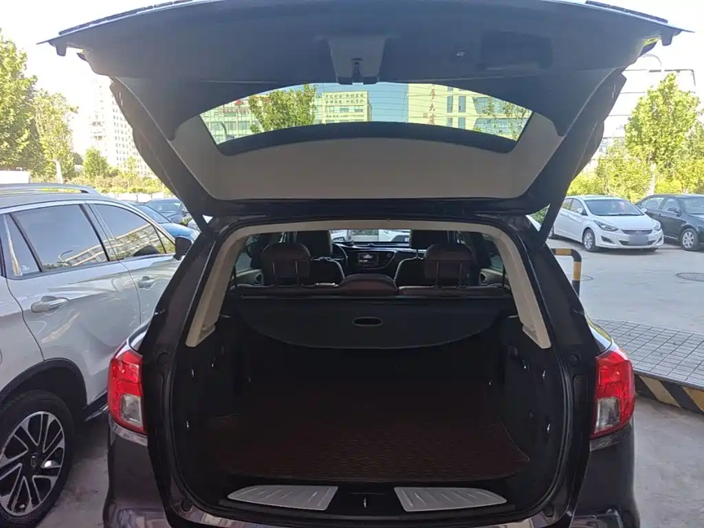 Buick Envision Plus — миниатюра 19