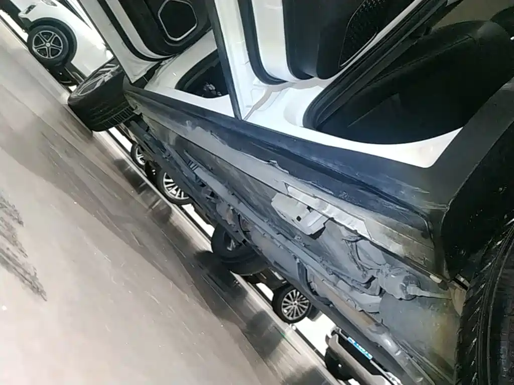 Geely Binyue — миниатюра 22