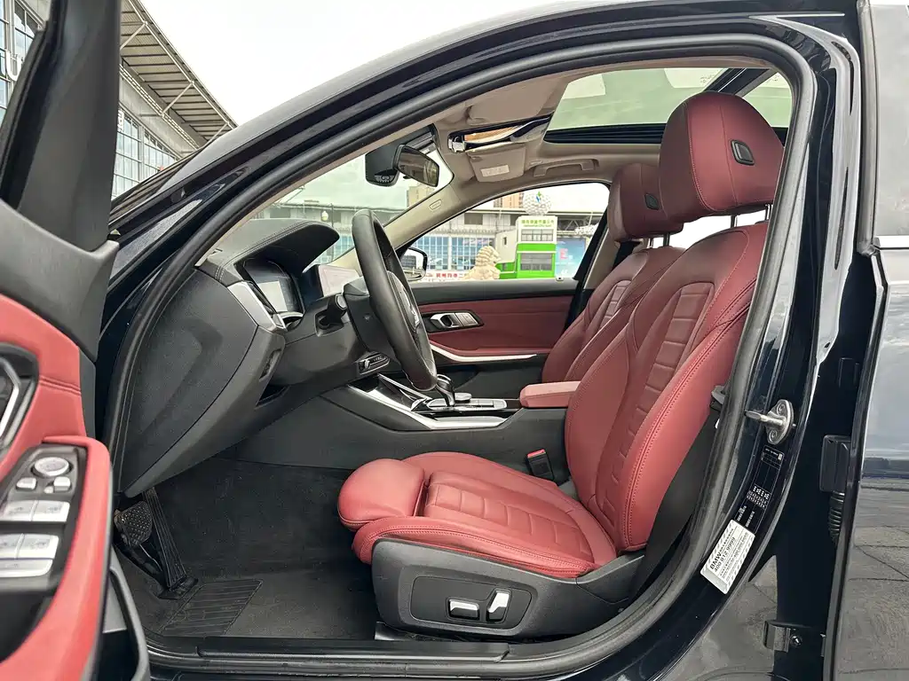 BMW 3 Series — миниатюра 15