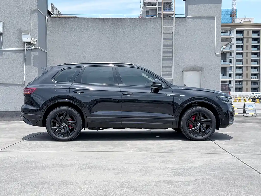 Volkswagen Touareg — миниатюра 4