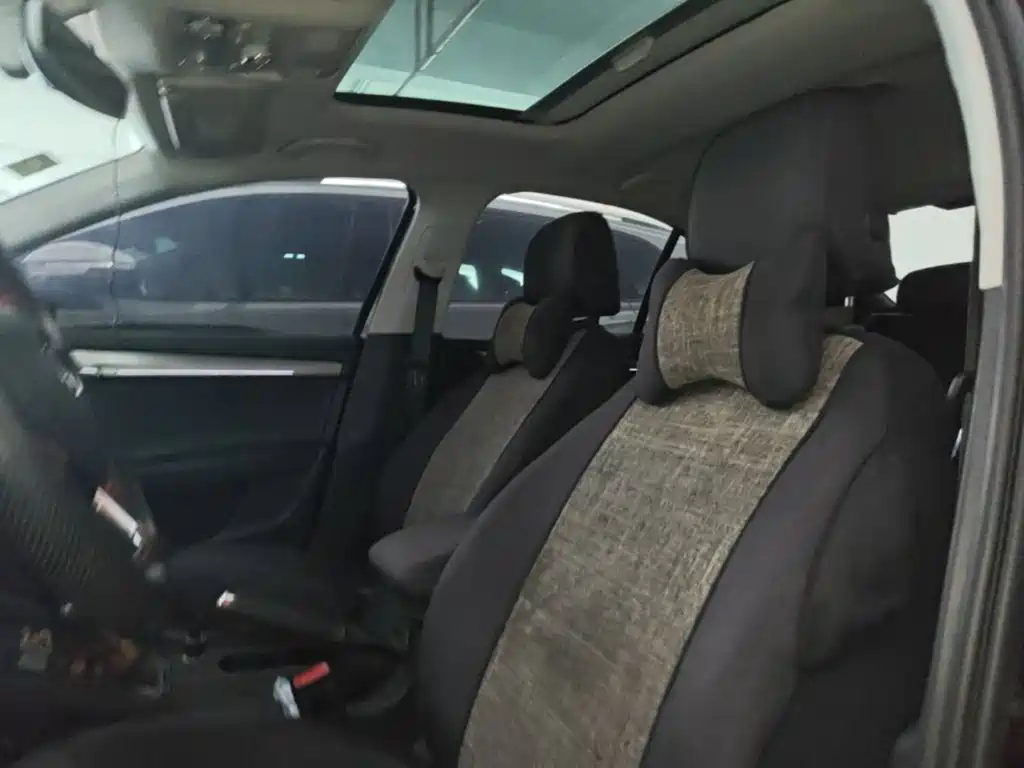 Skoda Octavia — миниатюра 15
