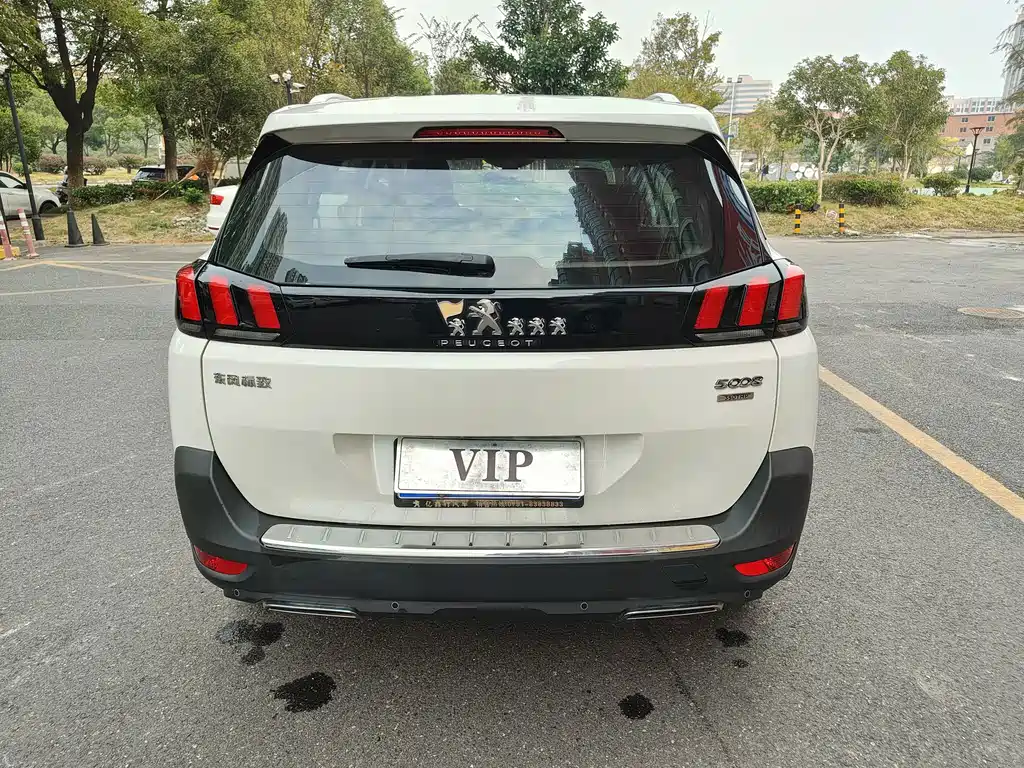 Peugeot 5008 — миниатюра 8